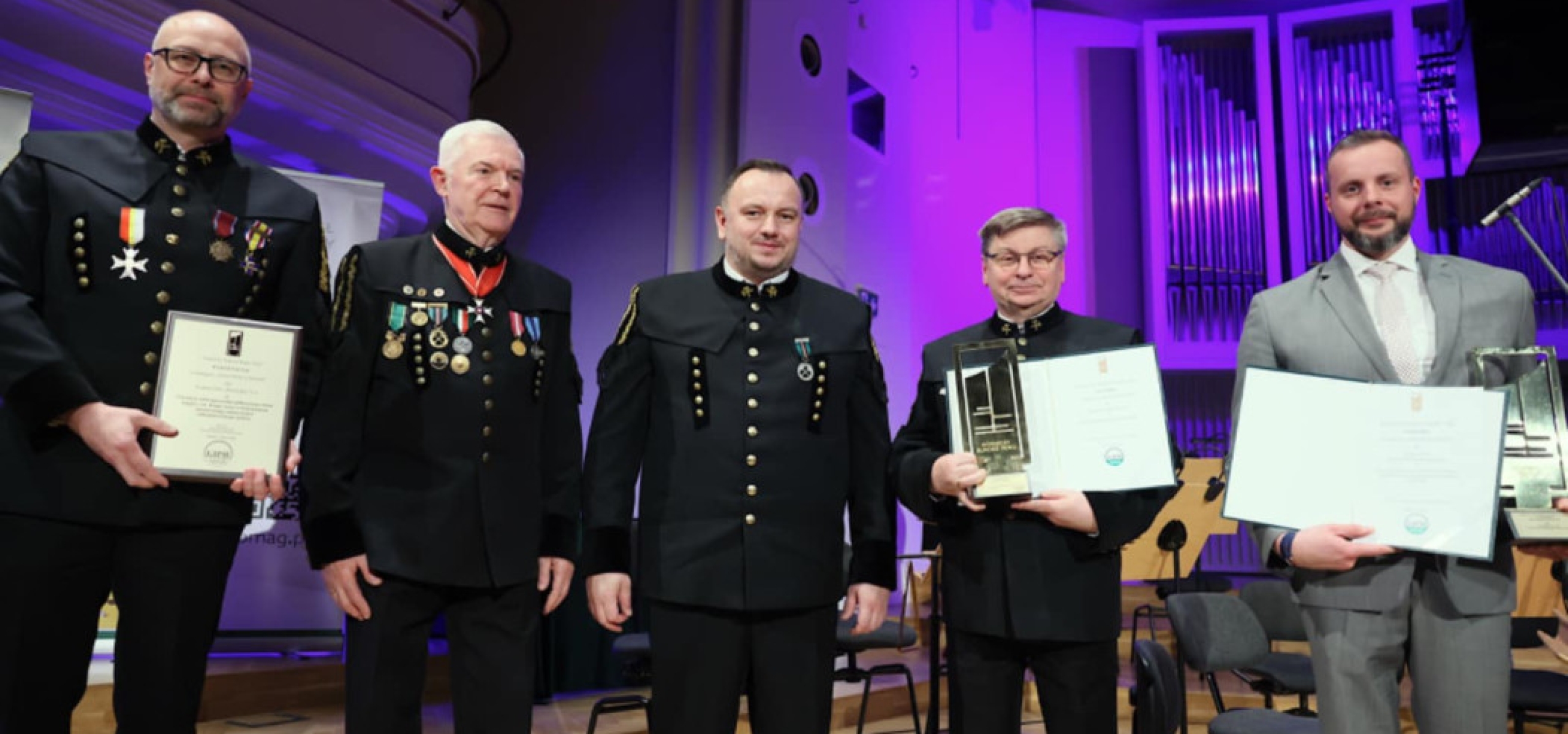  Marszałek Jakub Chełstowski odznaczony za zasługi dla górnictwa