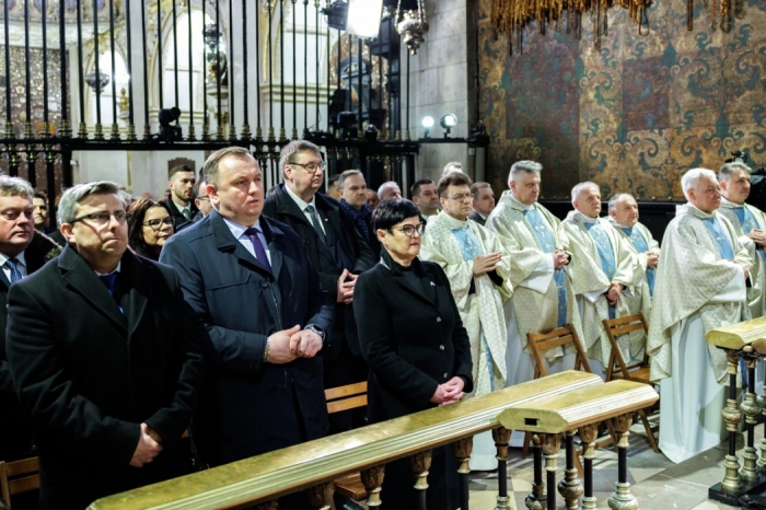 Jasnogórskie uroczystości upamiętniające ofiary zbrodni katyńskiej i katastrofy smoleńskiej