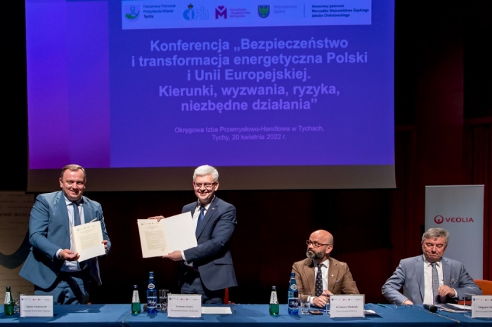 Konferencja - Energia napędza rozwój