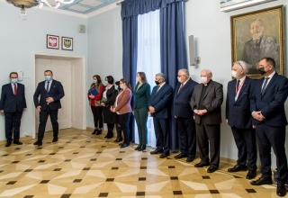 Wręczenie odznaczeń dla zasłużonych dla kolejnictwa i transportu RP