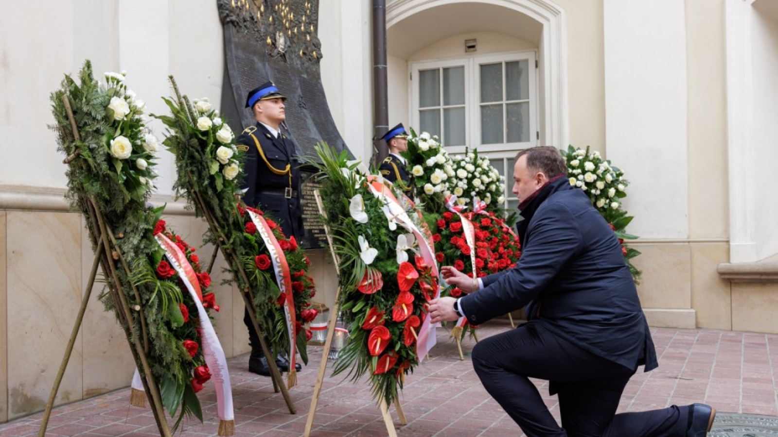 Jasnogórskie uroczystości upamiętniające ofiary zbrodni katyńskiej i katastrofy smoleńskiej