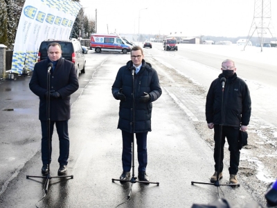 16 km nowego odcinka drogi wojewódzkiej 933 już oddanych do użytku