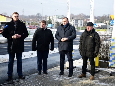 Oddano do użytku 4 km Drogi Wojewódzkiej 922 od granicy Rybnika do węzła Świerklany