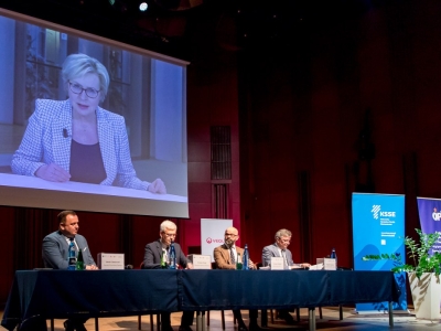 Konferencja - Energia napędza rozwój