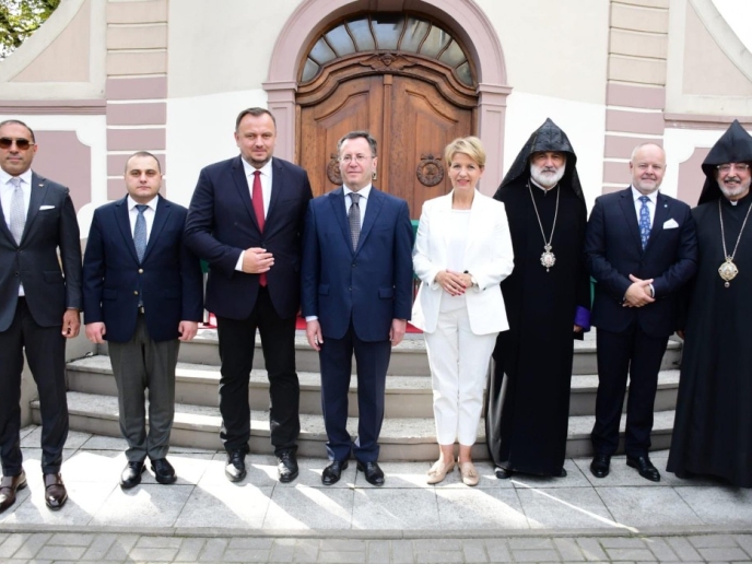 W duchu łączenia kultur. Przekazanie kaplicy dla Ormiańskiego Kościoła Apostolskiego